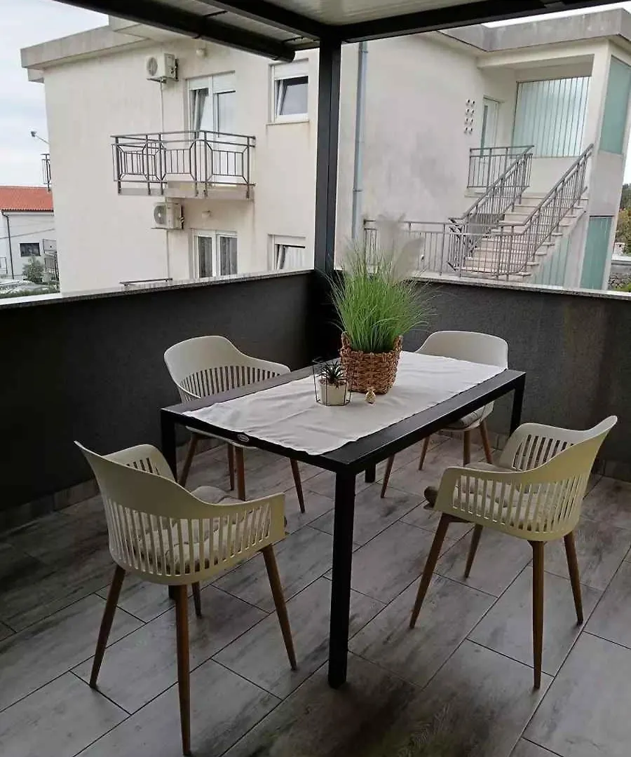 Two-Bedroom Apartment In Crikvenica Lxxxviii Dramalj 0*,