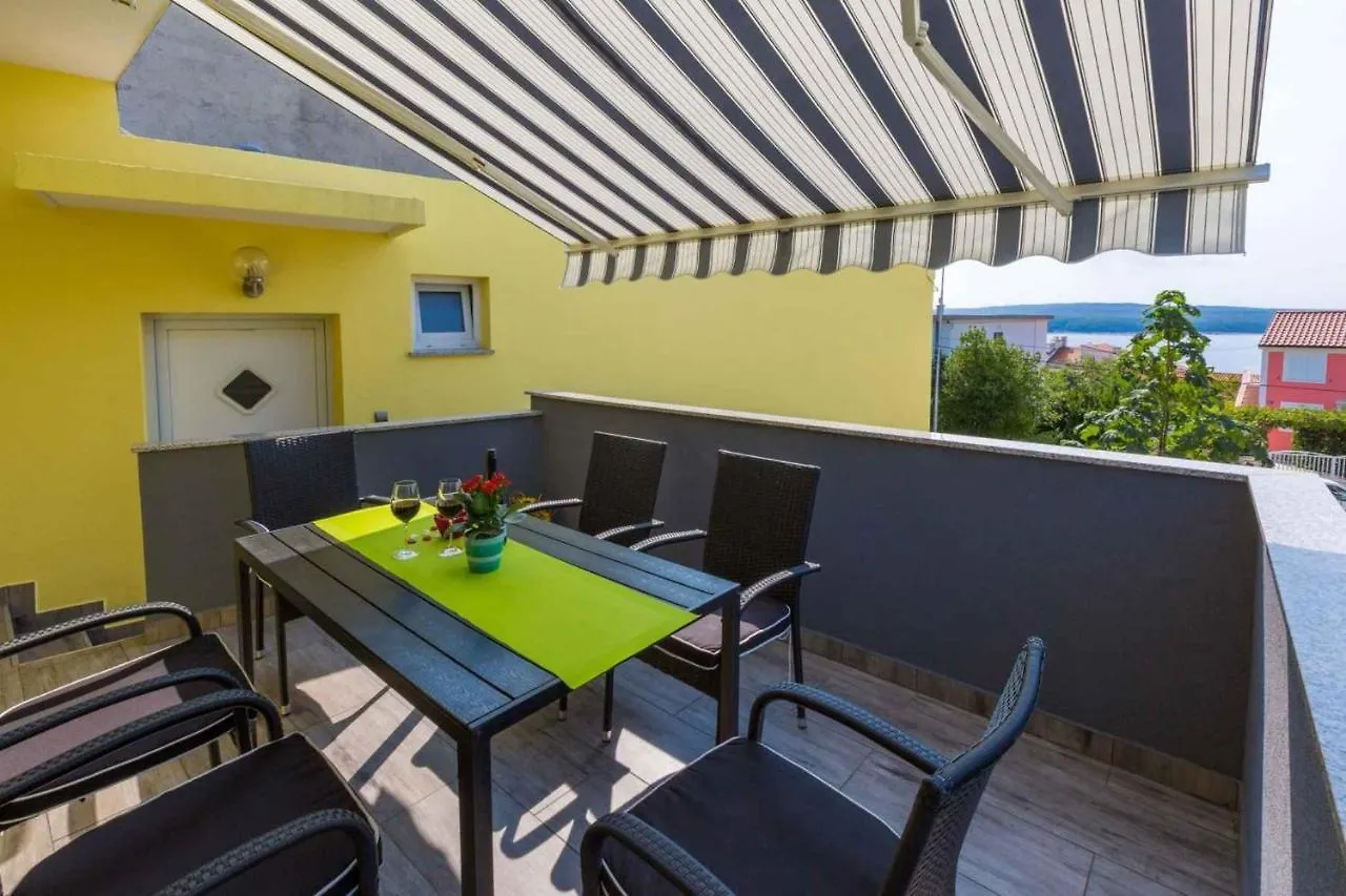Two-Bedroom Apartment In Crikvenica Lxxxviii Dramalj