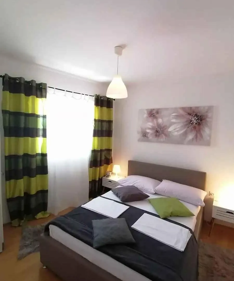 Two-Bedroom Apartment In Crikvenica Lxxxviii Dramalj